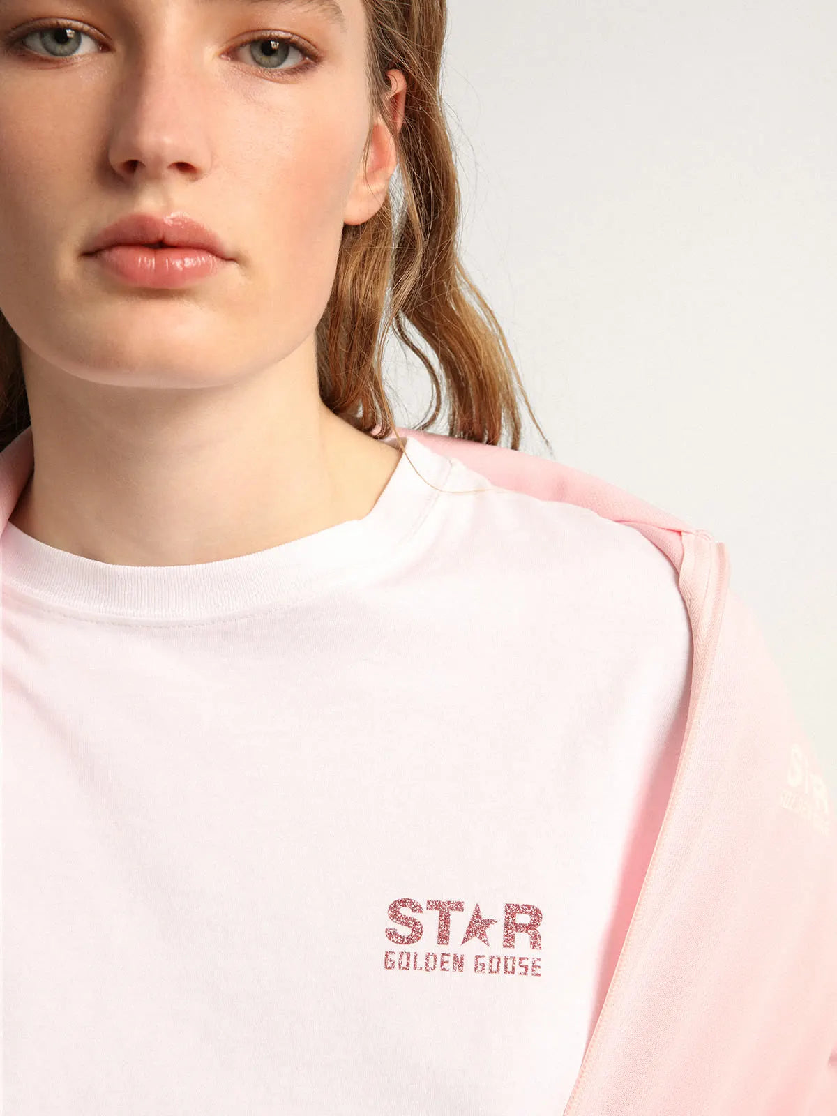 T-shirt bianca Collezione Star con logo e stella in glitter rosa