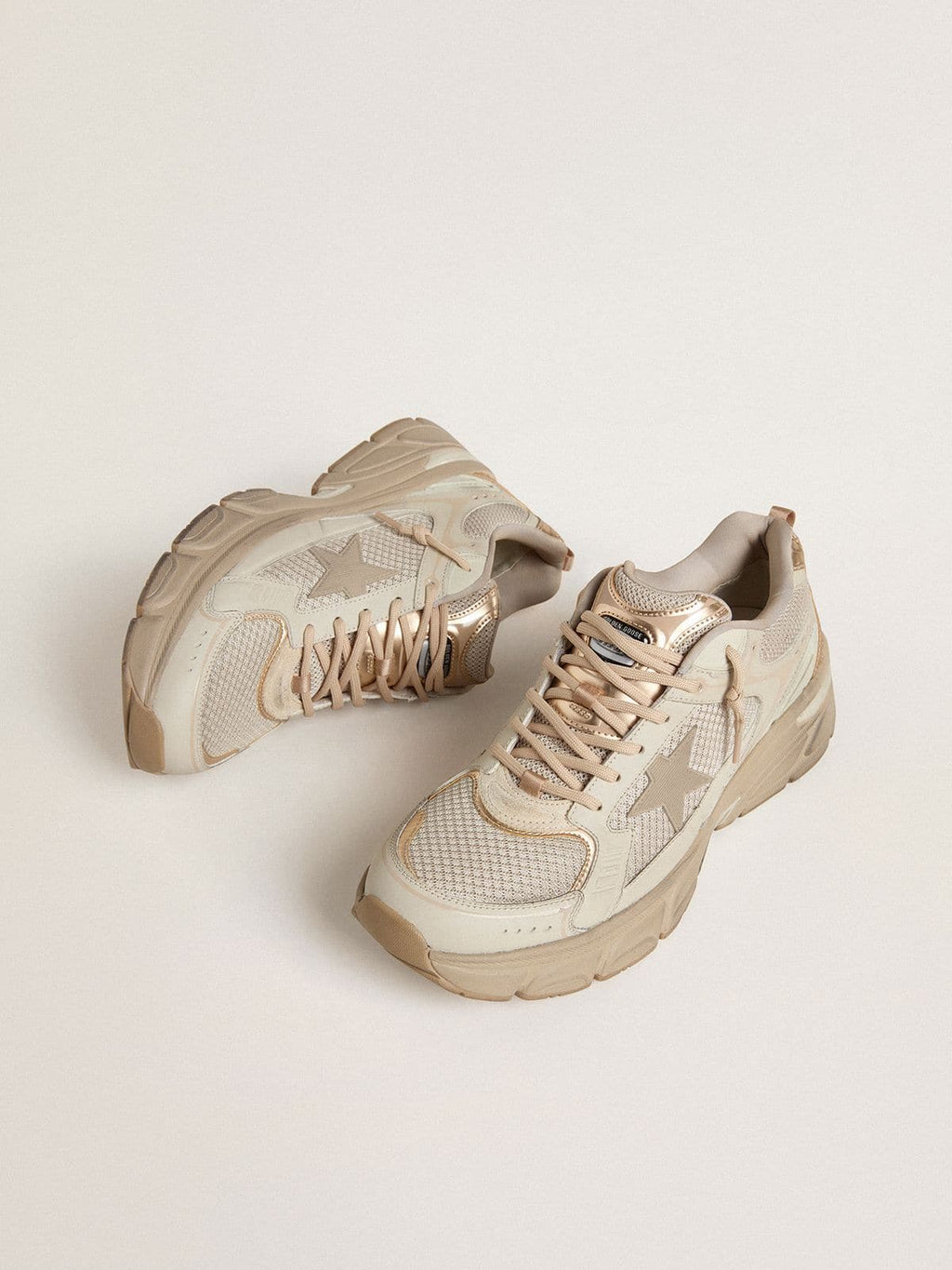 Men’s Lightstar in dove-gray leather and mesh with beige TPU star