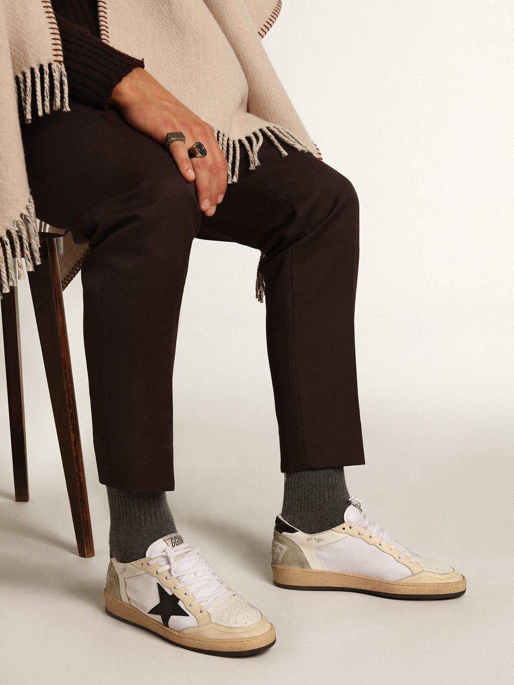 Sneaker Ball Star uomo in canvas e pelle bianchi con inserti in pelle avorio e stella in nappa nera