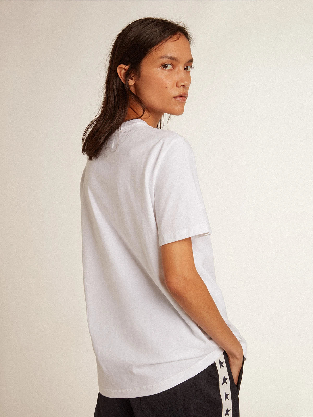 T-shirt bianca donna con stella blu scuro sul davanti