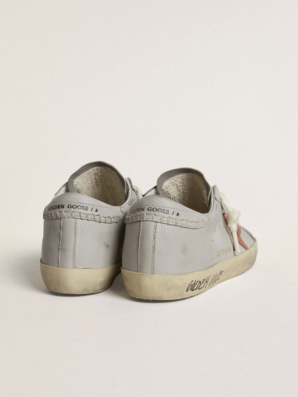 Women's Super-Star LTD in gray leather with brick-red suede star