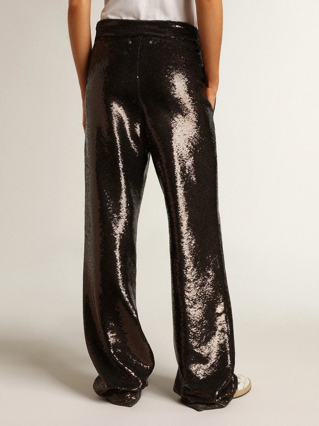 Pantalone di color grigio con paillettes all-over