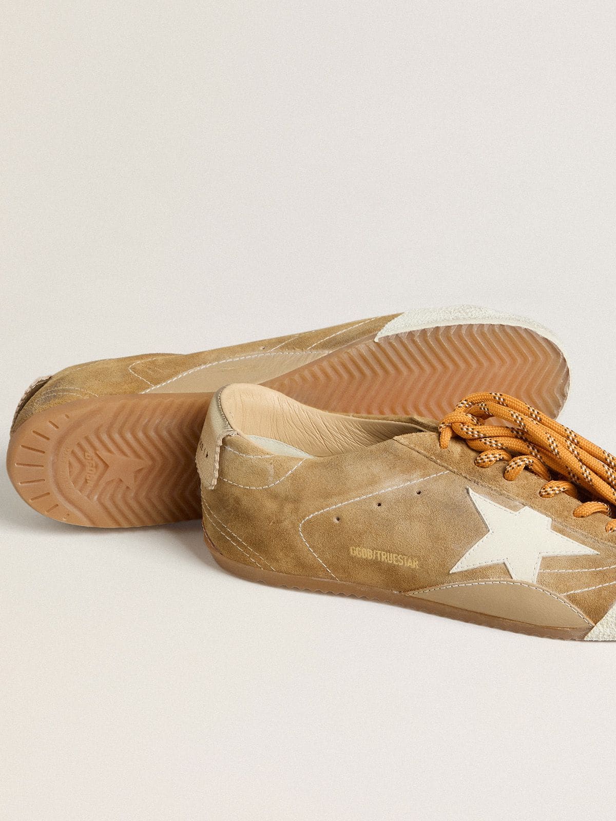 Women's True-Star in tobacco-colored suede with white star and platinum heel tab