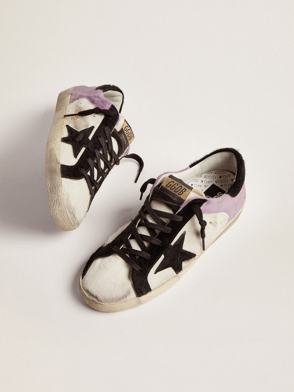 Sneaker Super-Star in cavallino bianco e lilla con inserti in cavallino nero