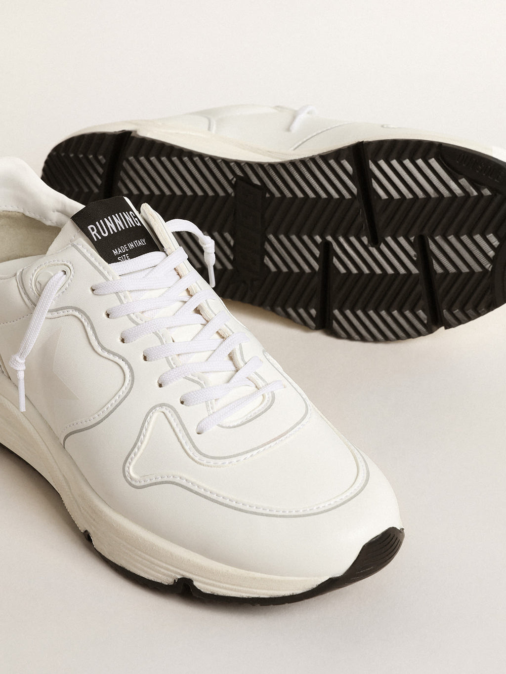 Running Sole Uomo bio-based con stella e talloncino bianchi