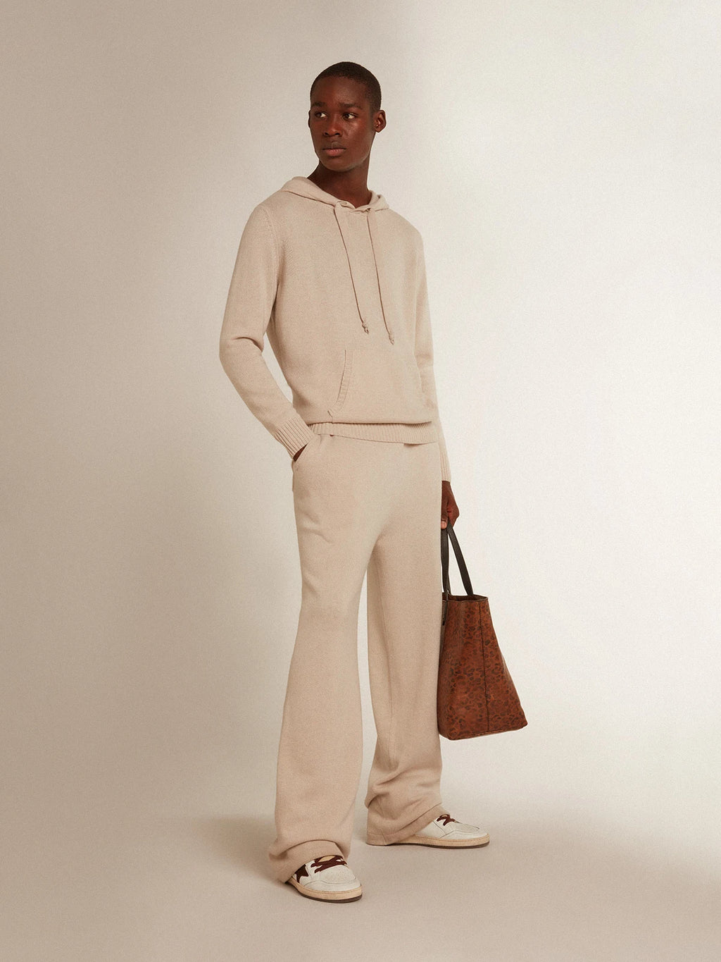 Pantalone jogging uomo misto cashmere di colore bianco