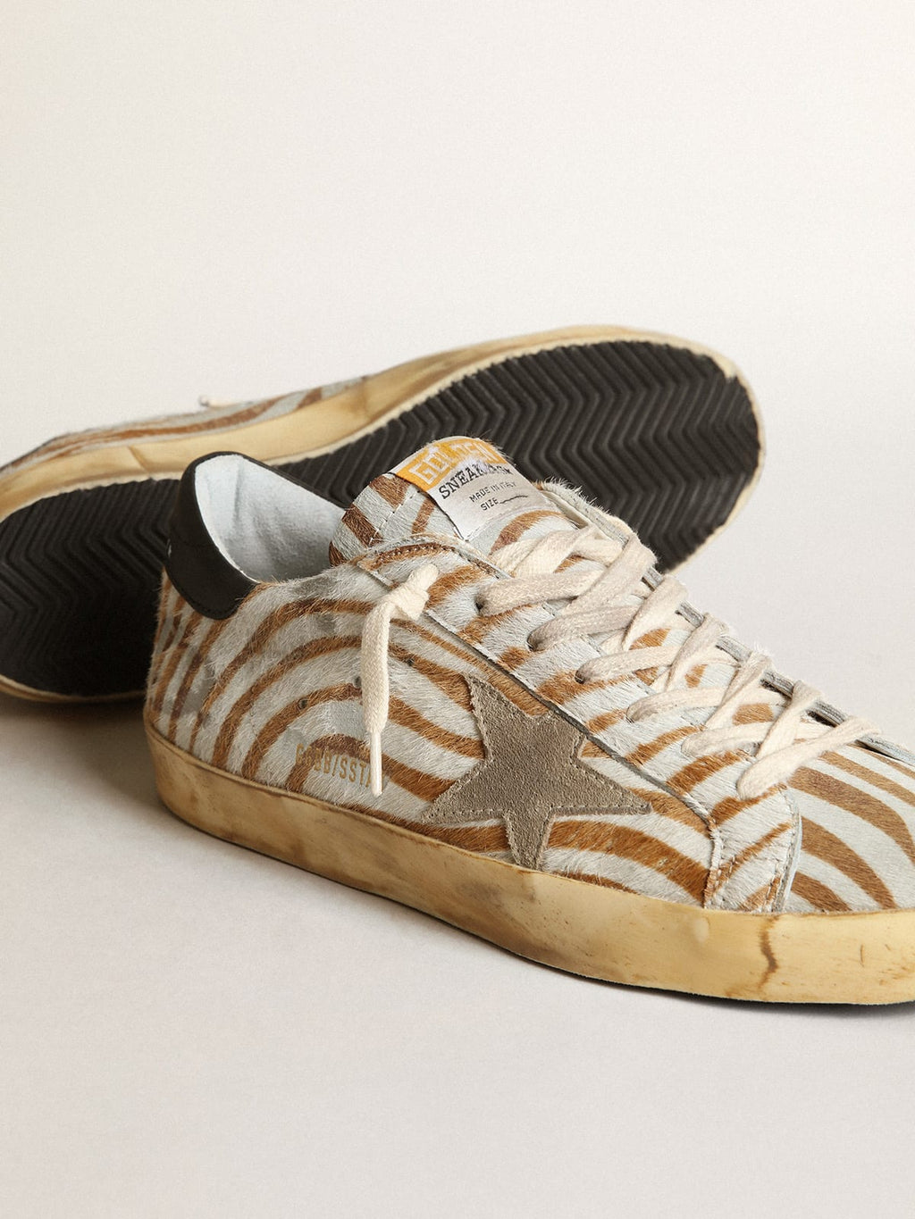Sneaker Super-Star uomo in cavallino zebrato con stella in suede color tortora