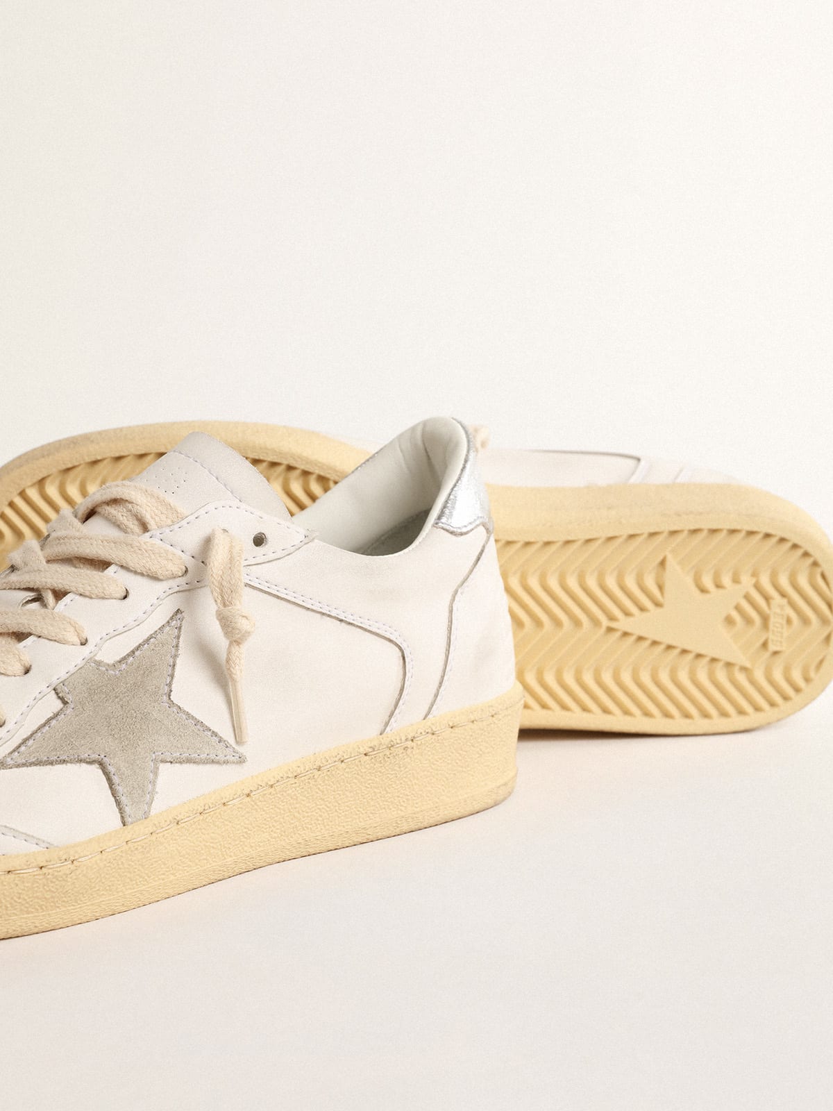 Ball Star con stella in suede e talloncino in pelle laminata