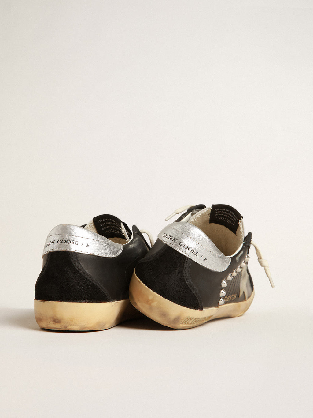 Super-Star Uomo in pelle e suede neri con borchie color argento