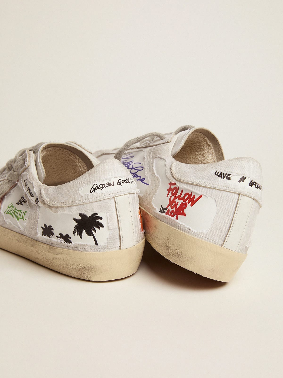 Sneaker Super-Star Dream Maker bianche con costruzione reverse e dettagli multicolori nascosti