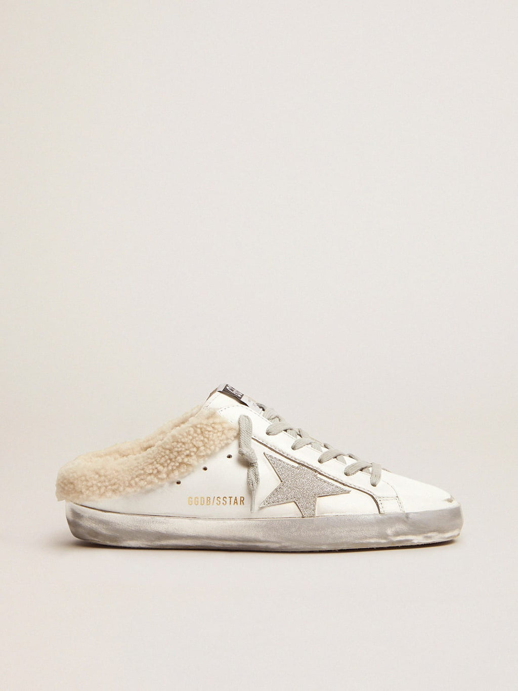 Super-Star Sabot in pelle bianca e fodera in shearling