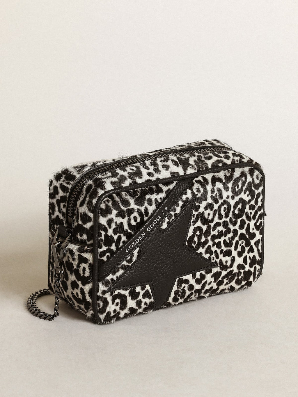 Borsa Mini Star Bag in cavallino leopardato color bianco e nero con stella in pelle nera