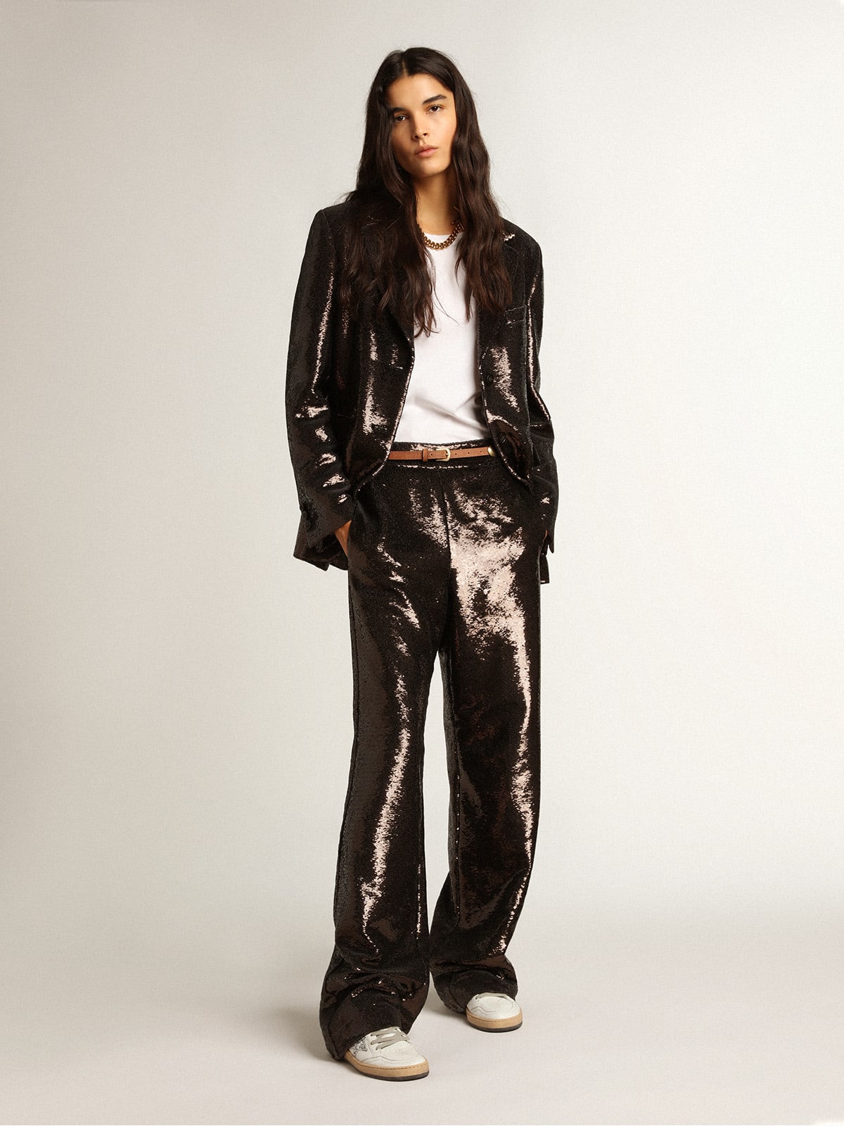 Blazer monopetto di colore grigio con paillettes all-over