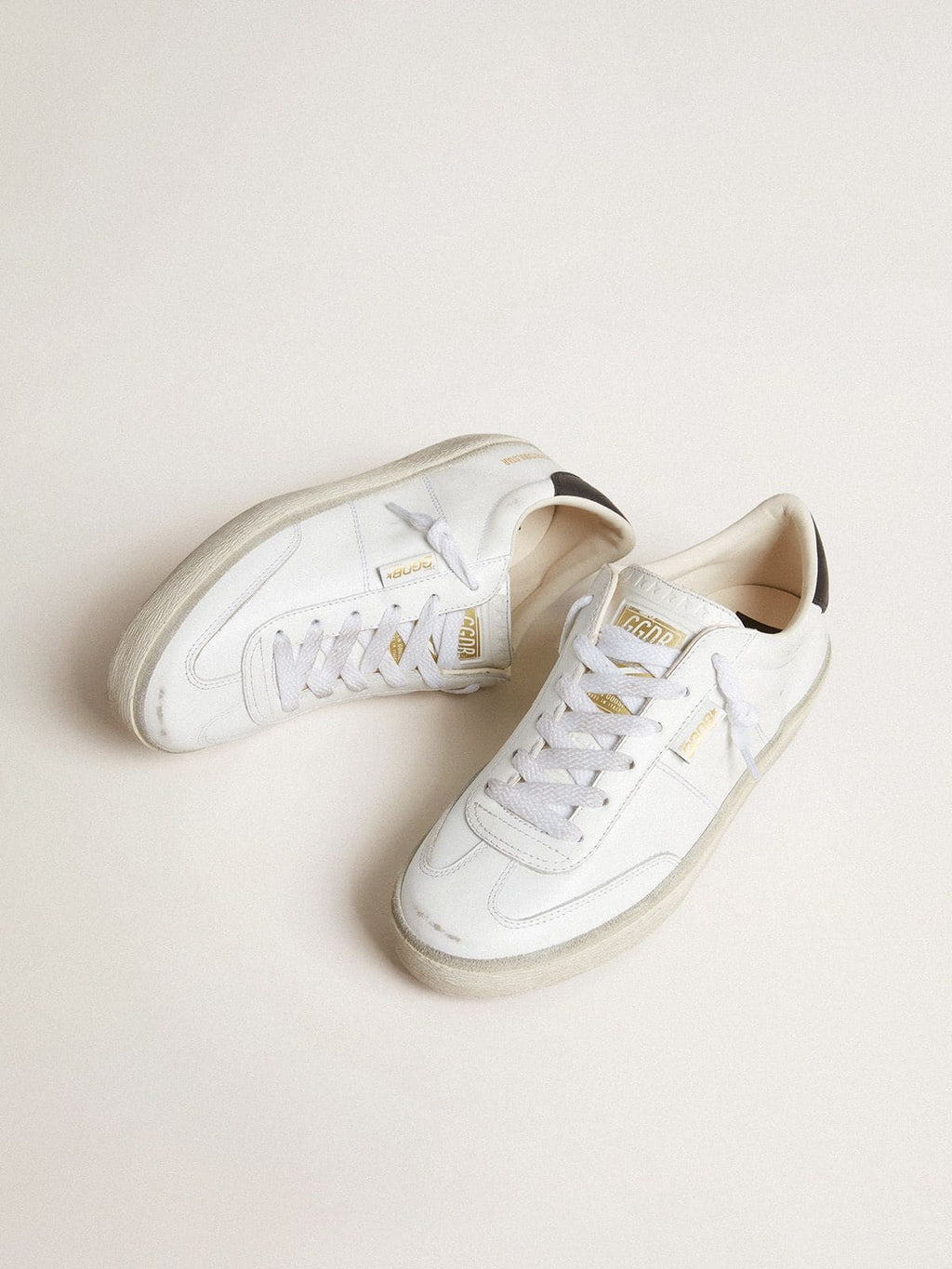 Men's Soul Star in white leather with black leather heel tab