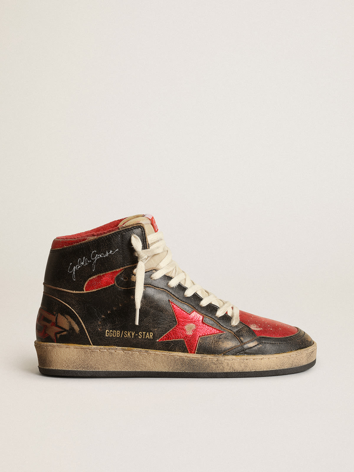 Sneaker Sky-Star Donna in pelle lucida nera con stella in pelle laminata rossa