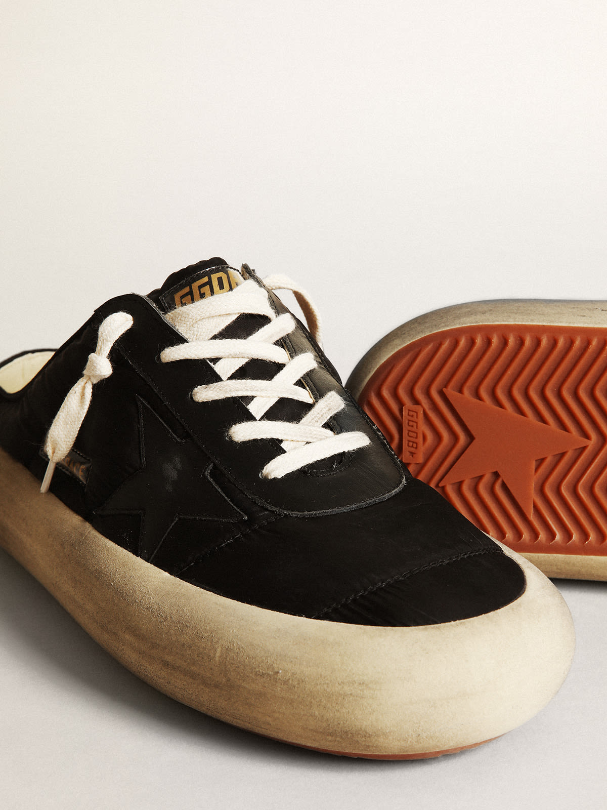 Space-Star Sabot Uomo in nylon nero con stella in pelle nera