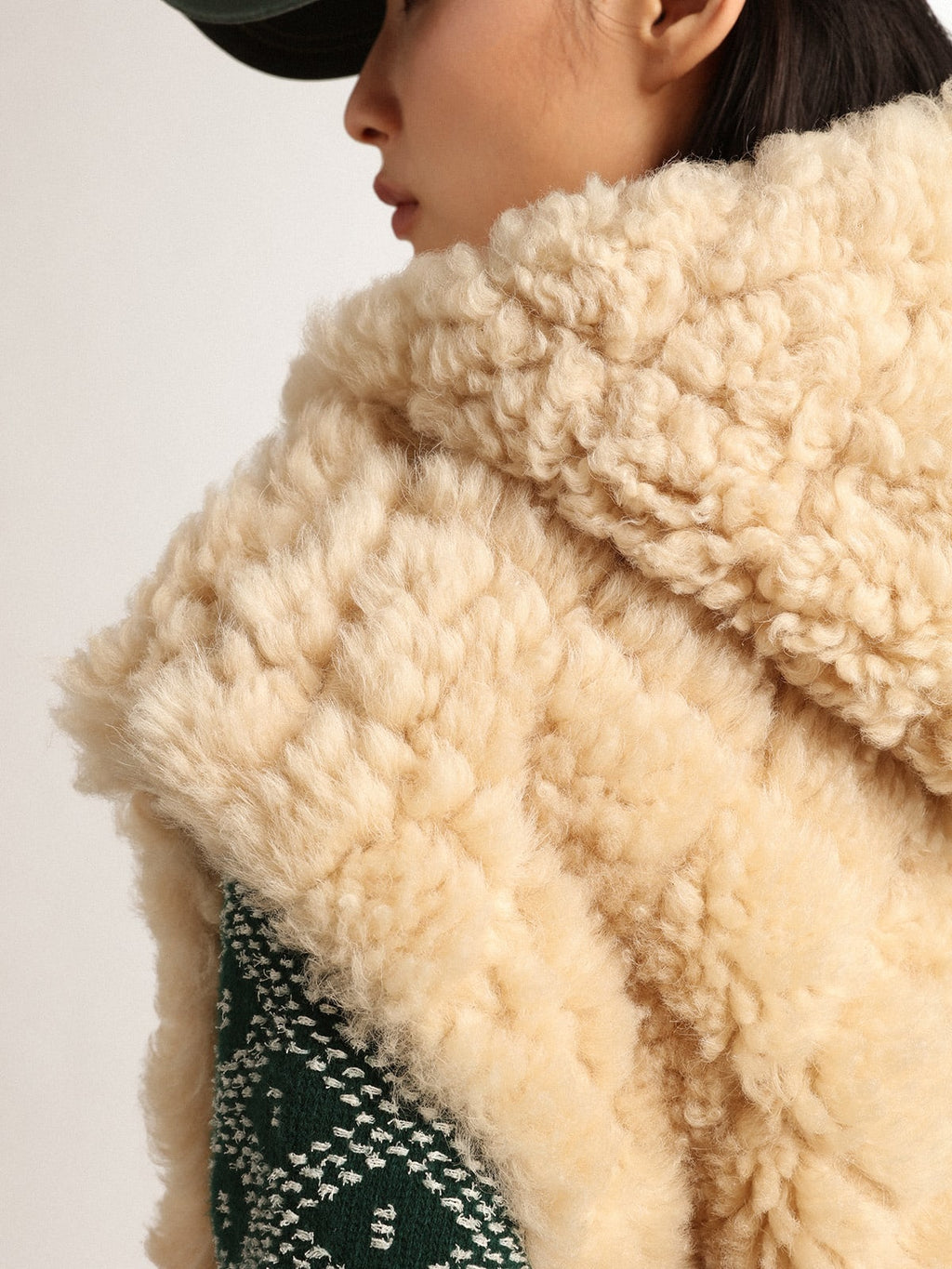 Gilet in montone double face Collezione Journey di colore écru