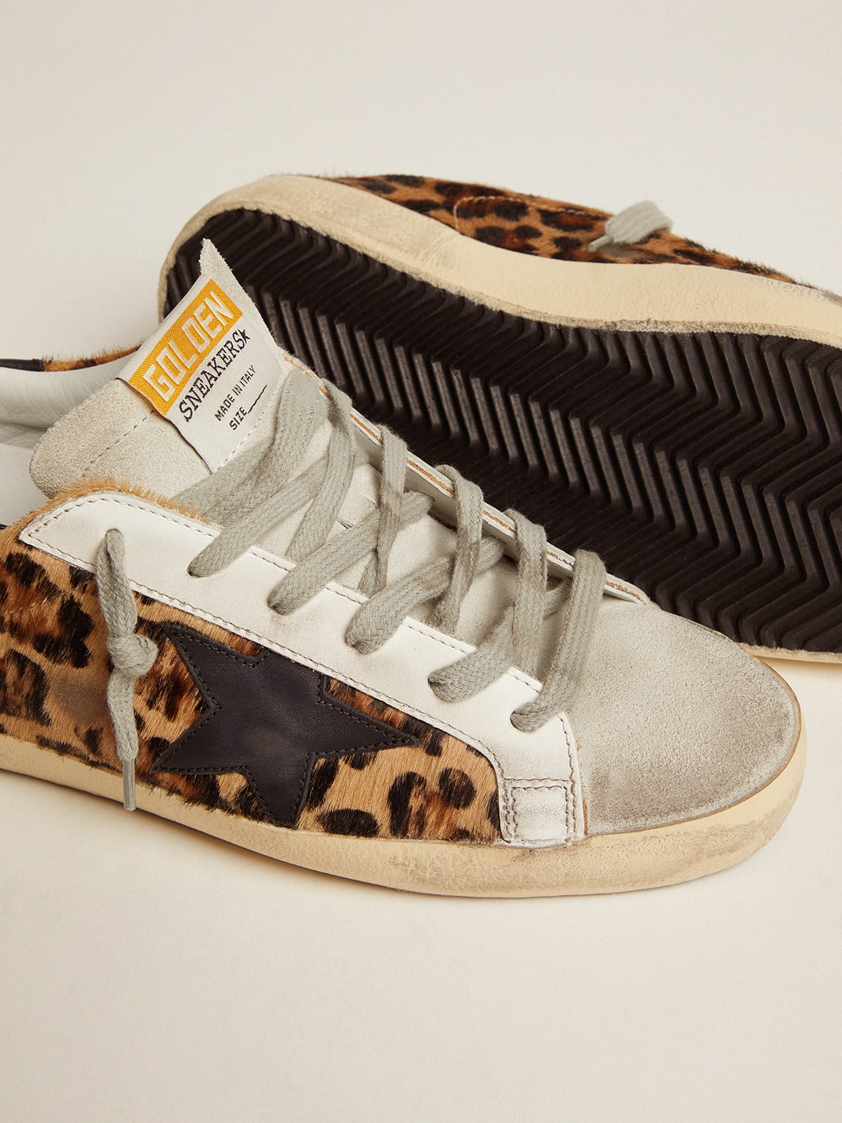 Sneakers Super-Star in pelle stampa leopardata floc