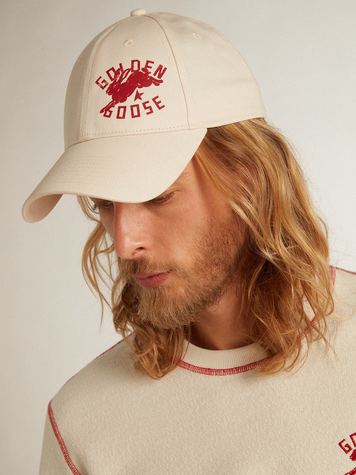 Cappellino da baseball di colore bianco heritage con logo CNY