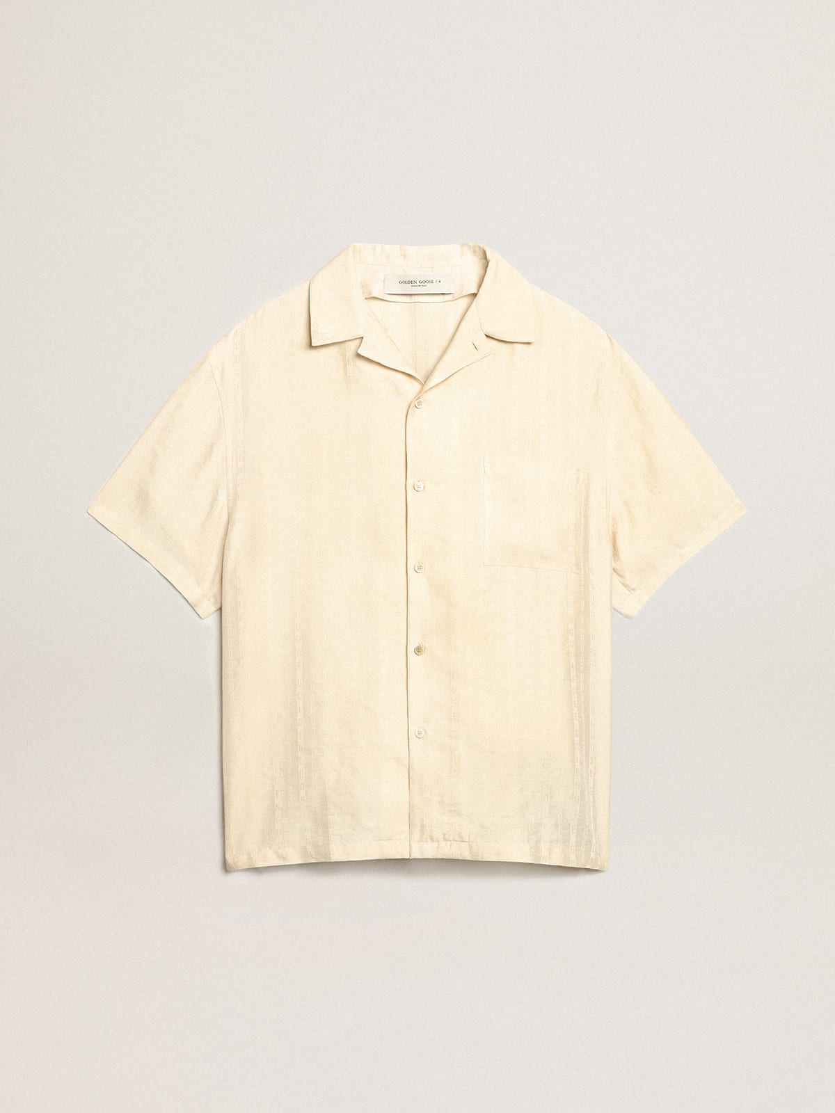 Camicia maniche corte in lino di color pergamena