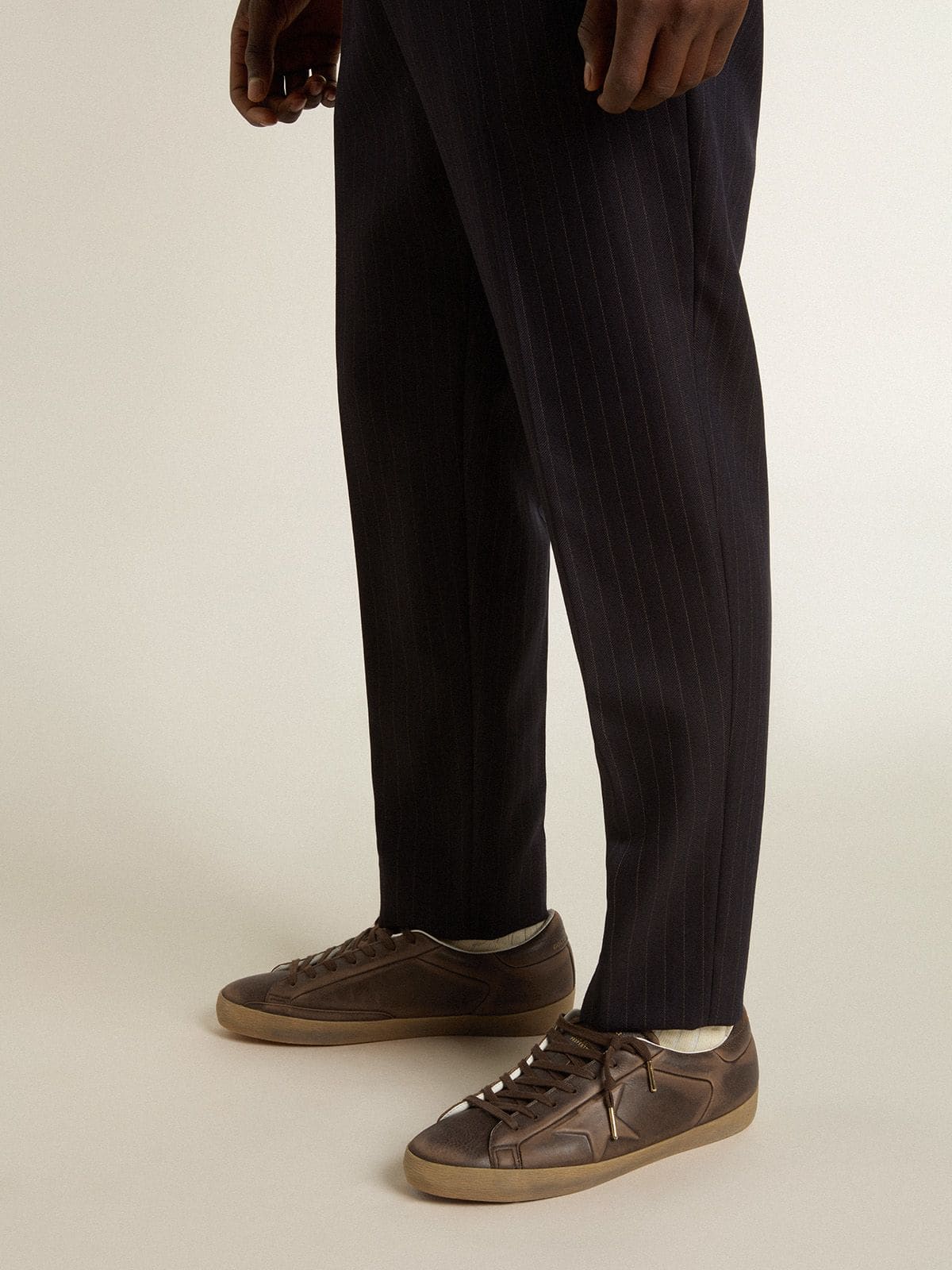 Men’s Super-Star with star and heel tab in brown lived-in effect leather