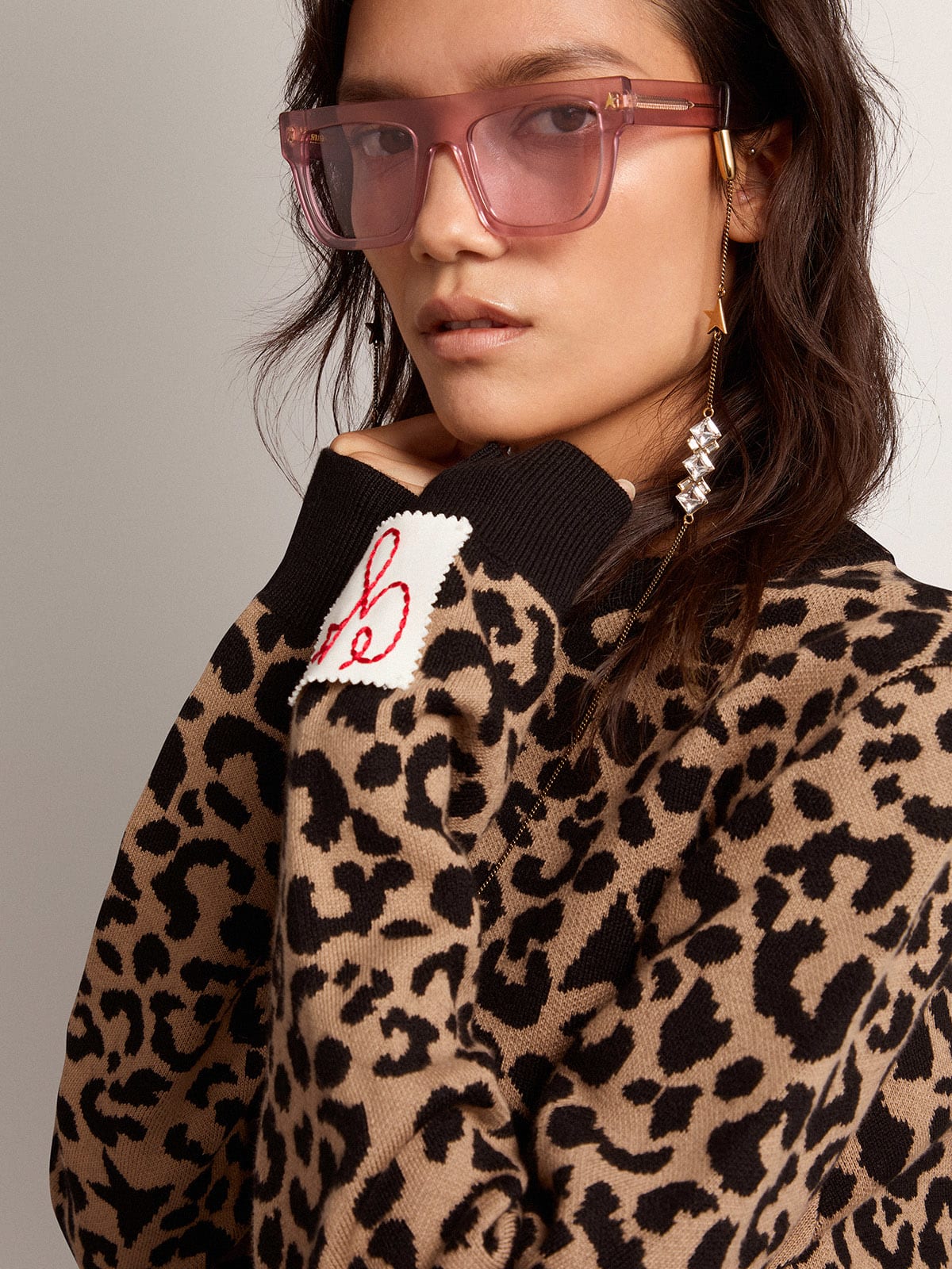 Maglione girocollo in lana con motivo animalier jacquard