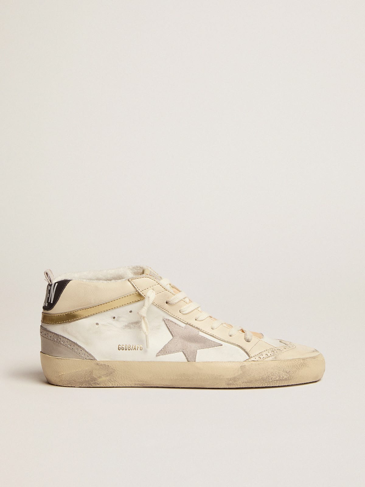 Sneaker Mid Star con stella in suede color grigio chiaro e virgola in pelle dorata effetto cromato