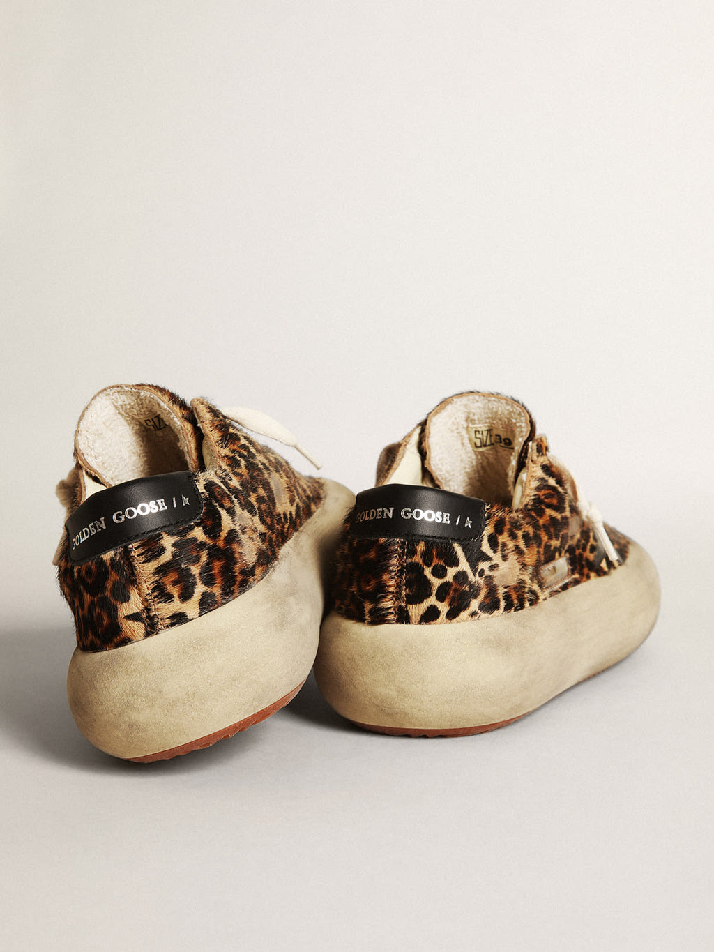 Scarpe Space-Star Donna in cavallino leopardato con stella e talloncino in pelle nera