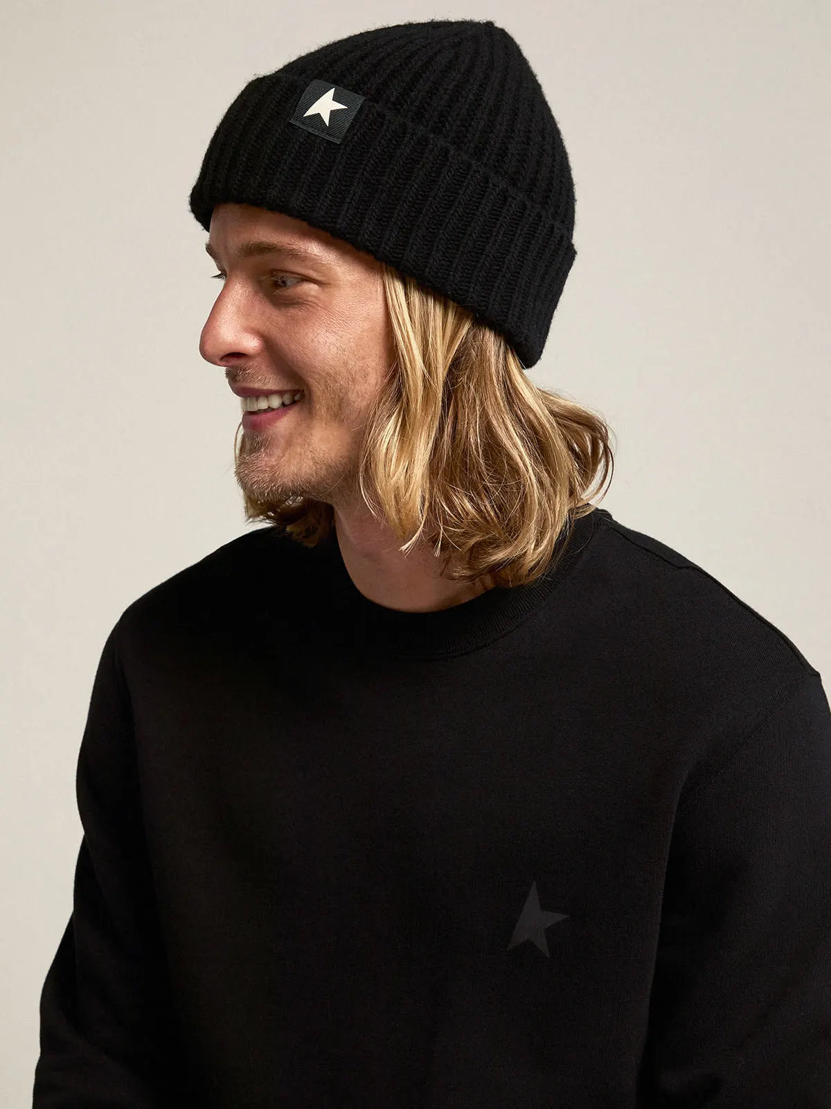 Felpa Archibald Collezione Star di colore nero con stella ton sur ton sul davanti