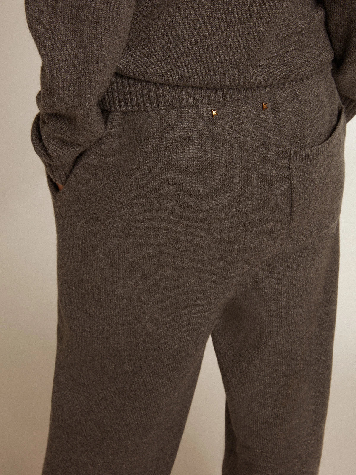 Pantalone jogging donna misto cashmere di colore grigio