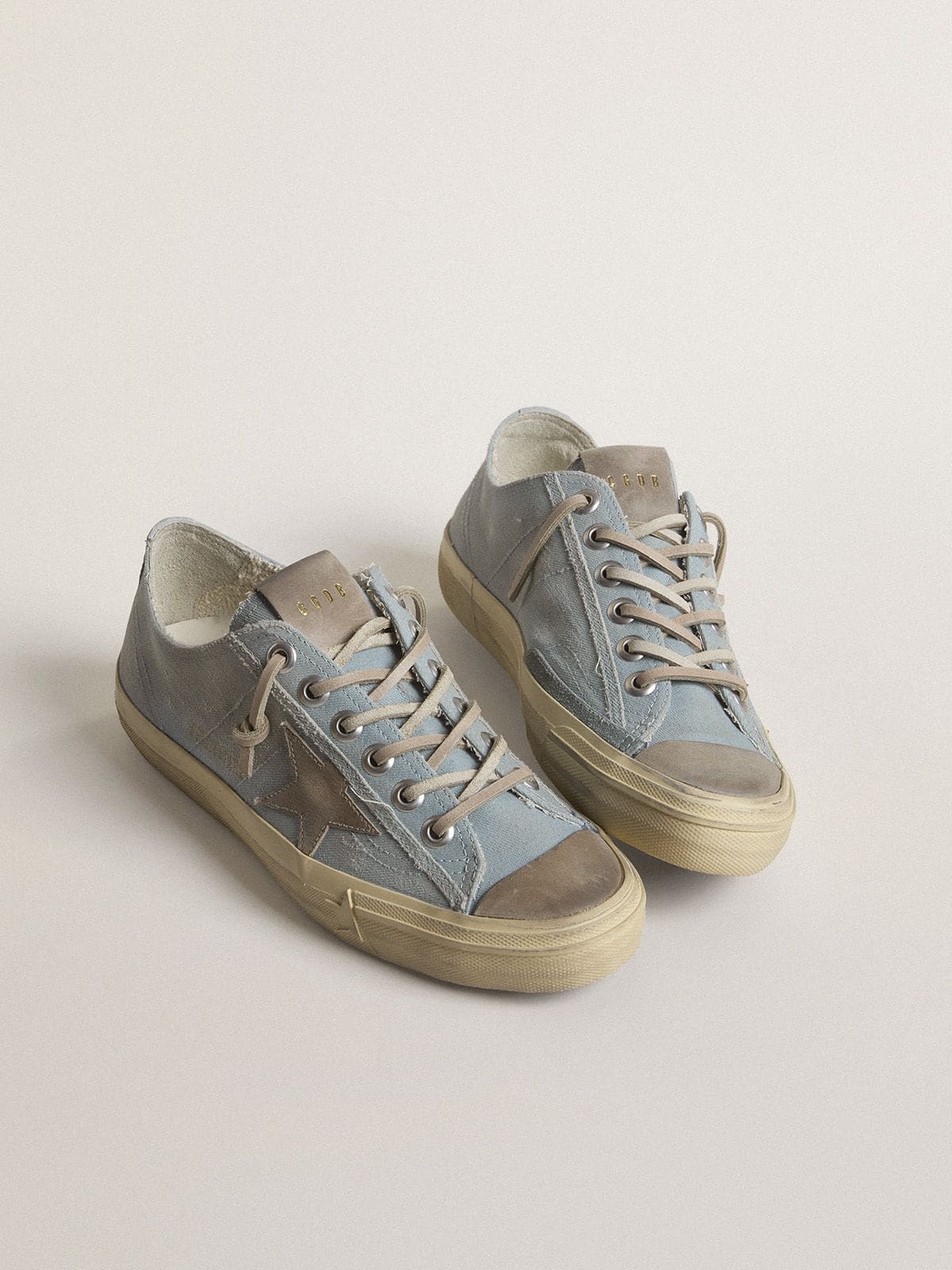 Women's V-Star in light blue canvas with dove-gray leather star