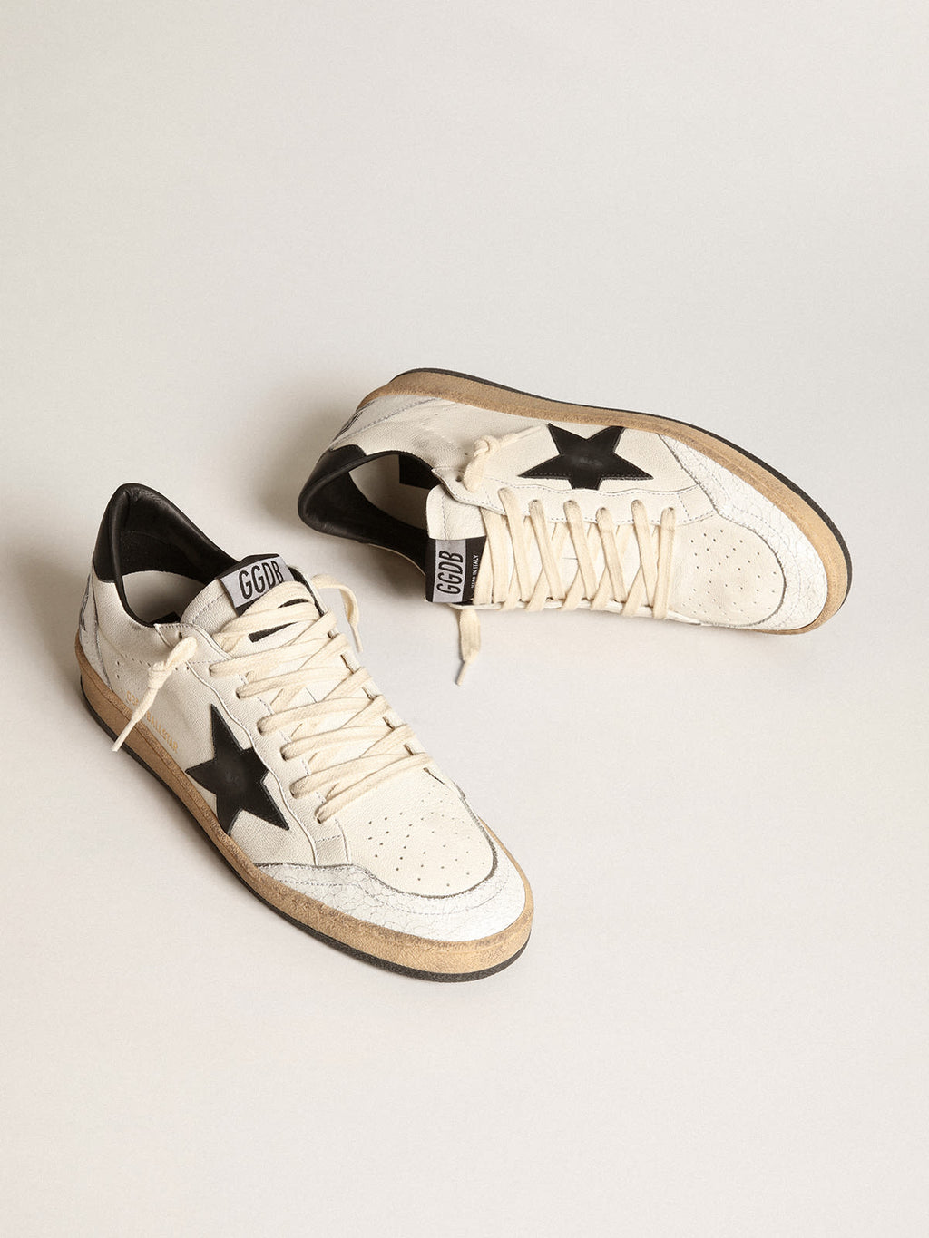 Sneaker Ball Star Uomo in nappa bianca con stella e talloncino in pelle nera