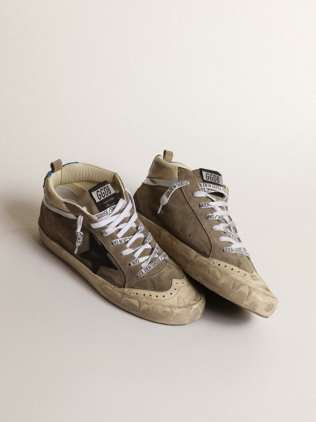 Mid Star LAB donna in suede grigia con stella nera