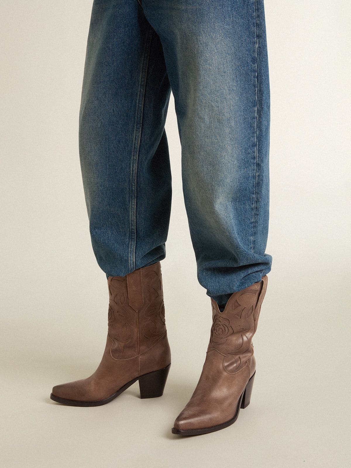 Wish Star boots in dove-gray leather with tone-on-tone inlay details