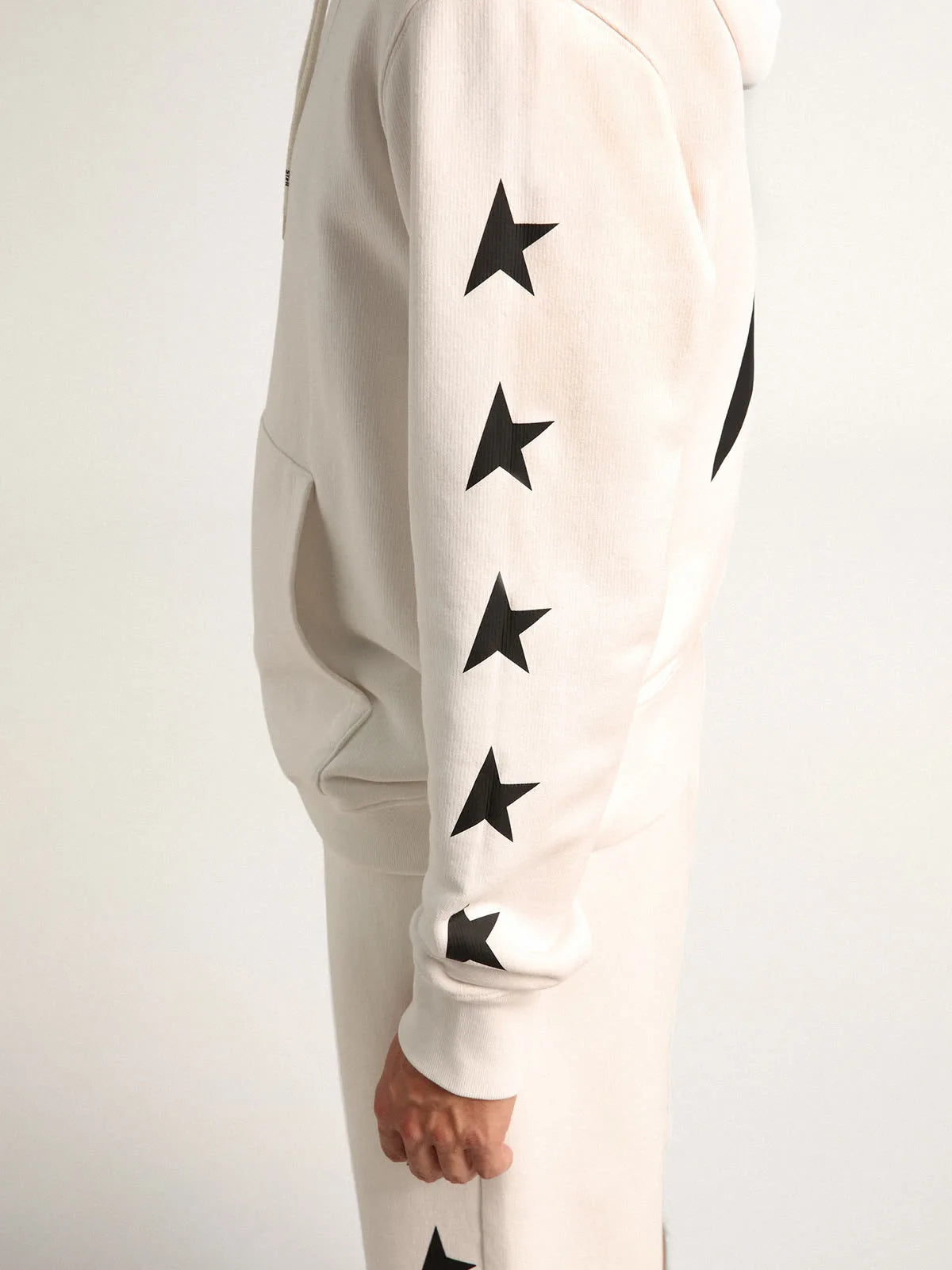 Felpa con cappuccio Alighiero Collezione Star di colore bianco vintage con stelle nere a contrasto