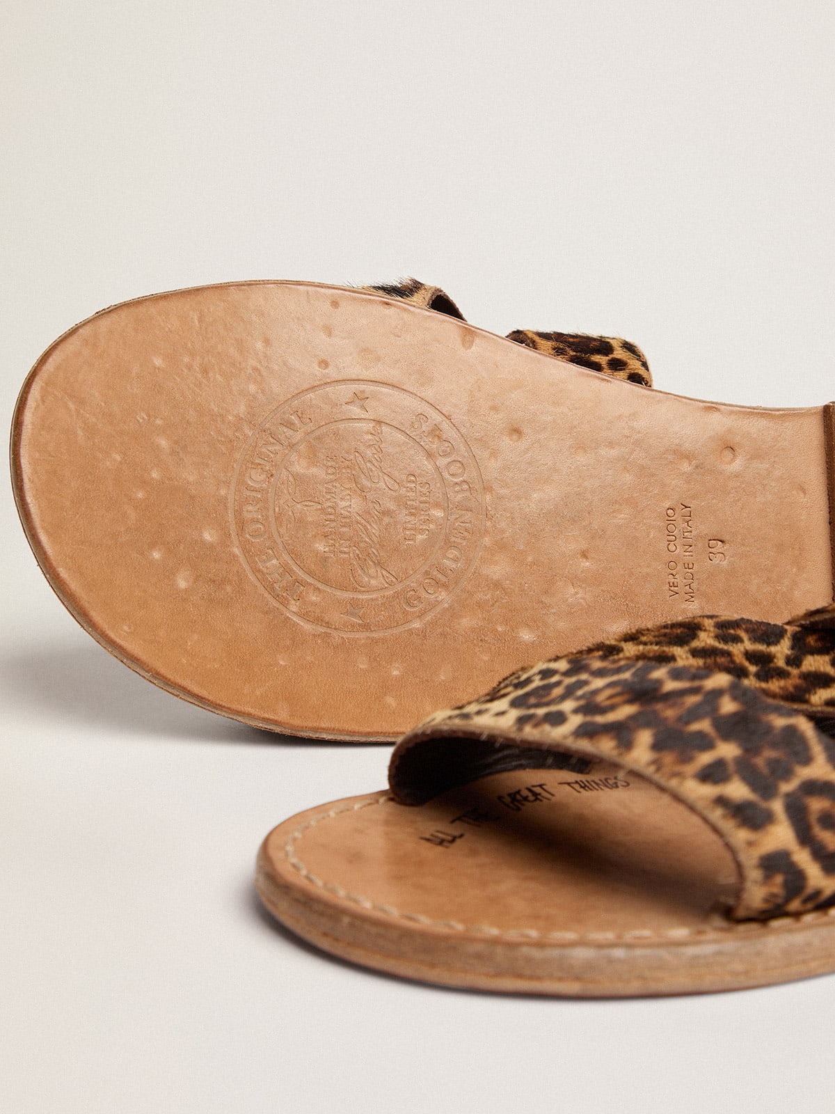 Sandali bassi Margaret in cavallino leopardato
