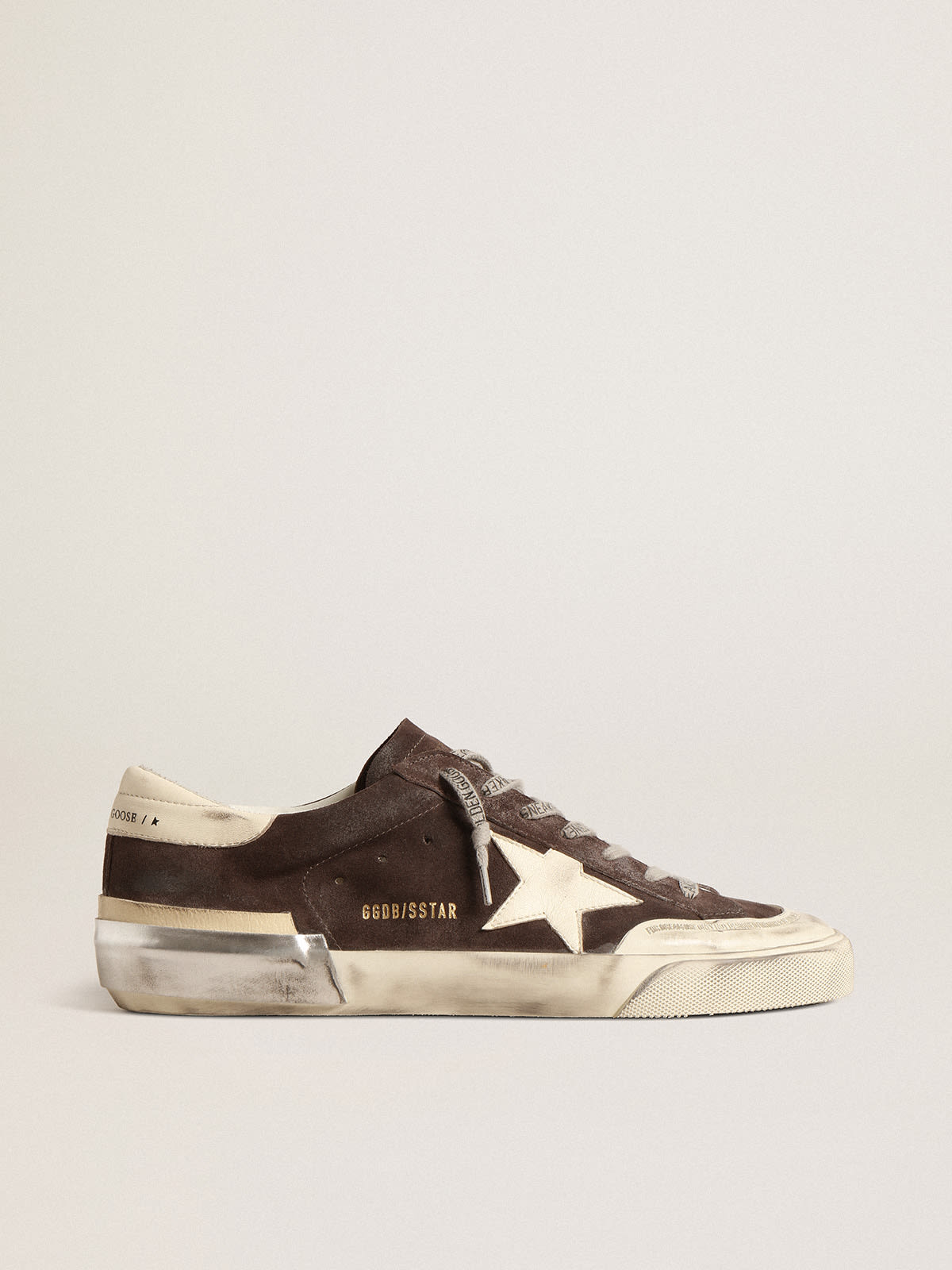 Super-Star in suede grigio con stella e talloncino in nappa écru