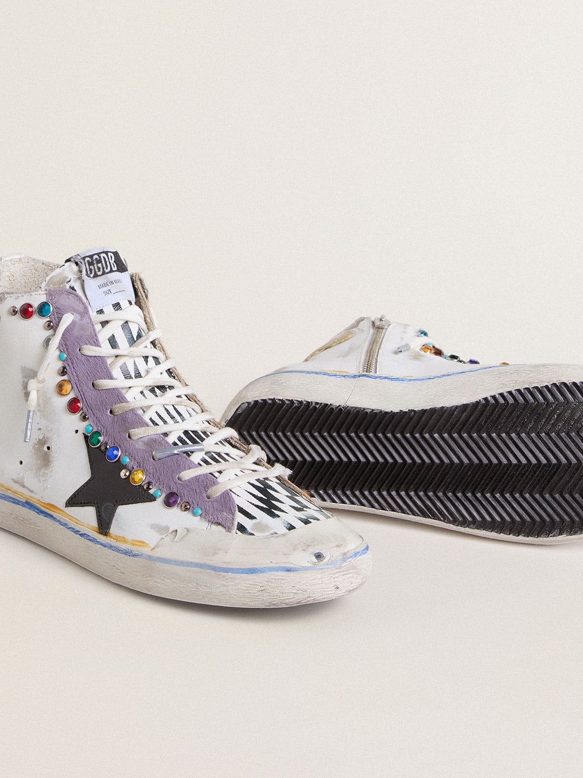 Women’s Francy Penstar LAB with black leather star and multicolor studs