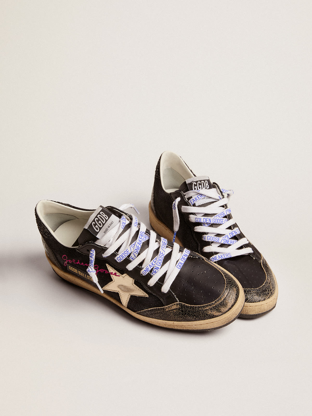 Ball Star in canvas nero con stella color platino