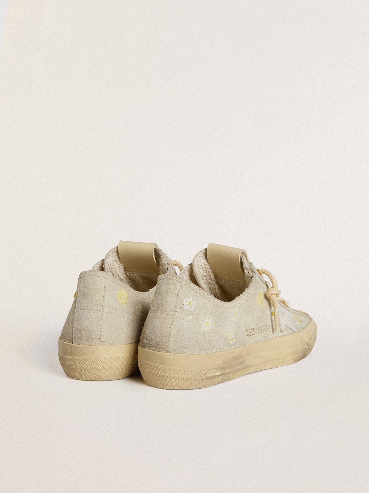 Women’s V-Star in ice-gray suede with white leather star and floral embroidery