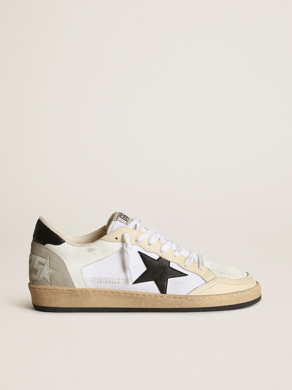 Sneaker Ball Star uomo in canvas e pelle bianchi con inserti in pelle avorio e stella in nappa nera