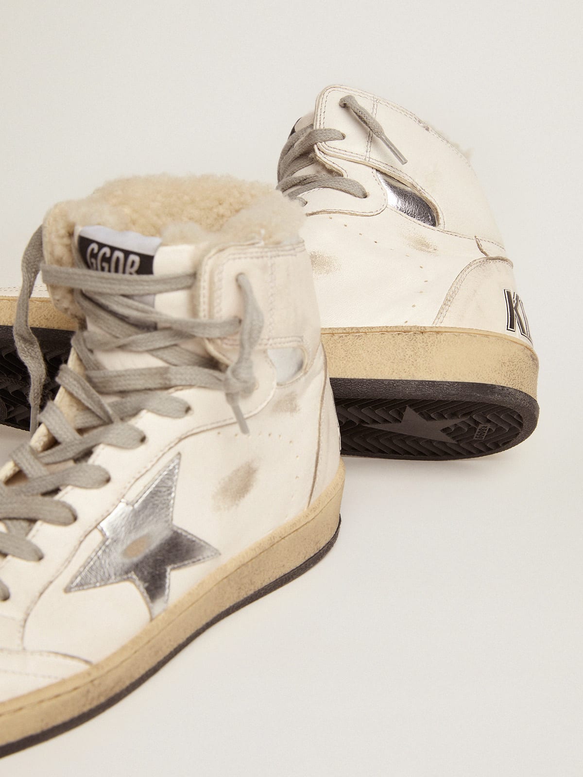 Sneaker Sky-Star donna con firma sulla caviglia e fodera in shearling